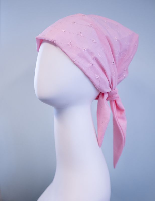 Hodeplagg Eyelet scarf